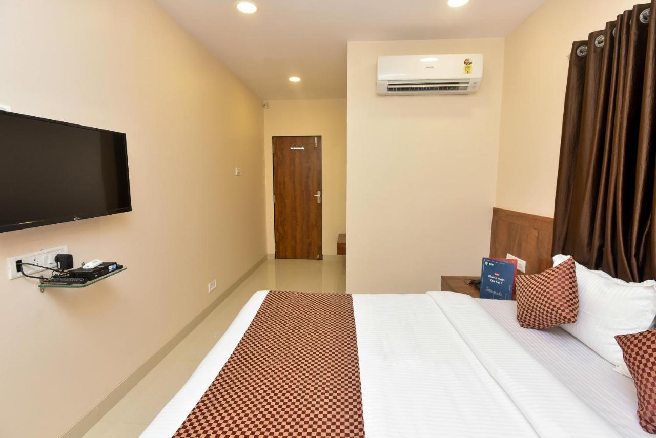 Oyo 8757 Prakash Inn Bombay Eksteriør billede